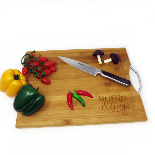 Bamboo Cutting Board with Handle